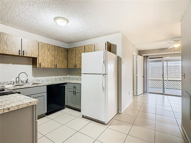 Building Photo - 4530 Ballentine Ct