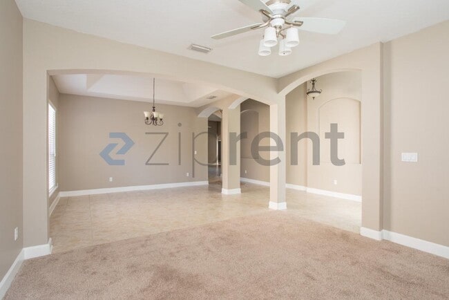 Building Photo - 932 Gallier Pl