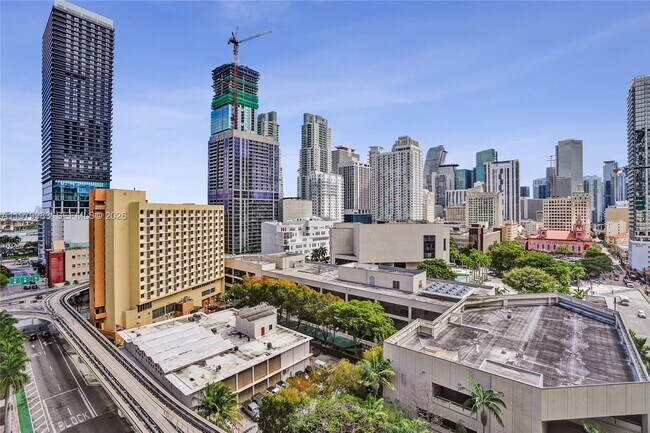 Building Photo - 151 NE 5th St