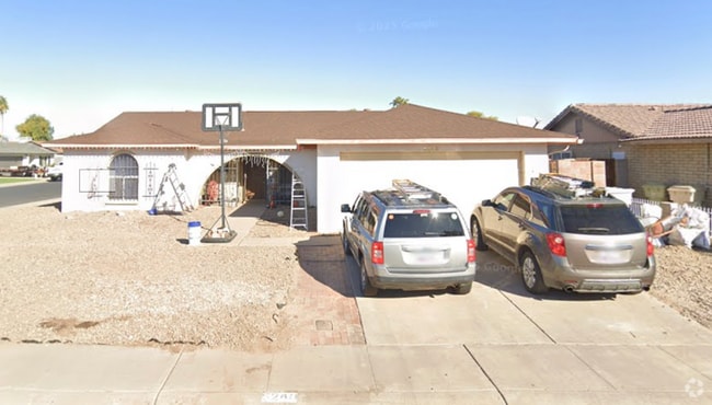 Building Photo - 5240 W Ironwood Dr