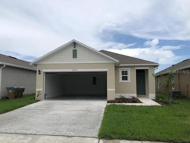Building Photo - 2038 King Ranch St