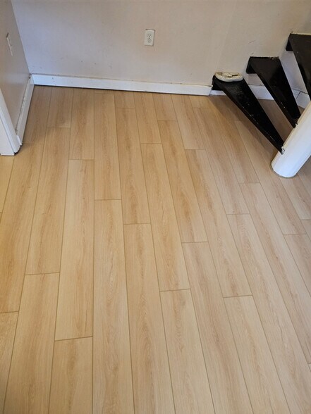 Building Photo - 38 Cabot St