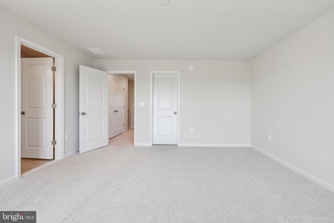Building Photo - 8816 Selby Ct