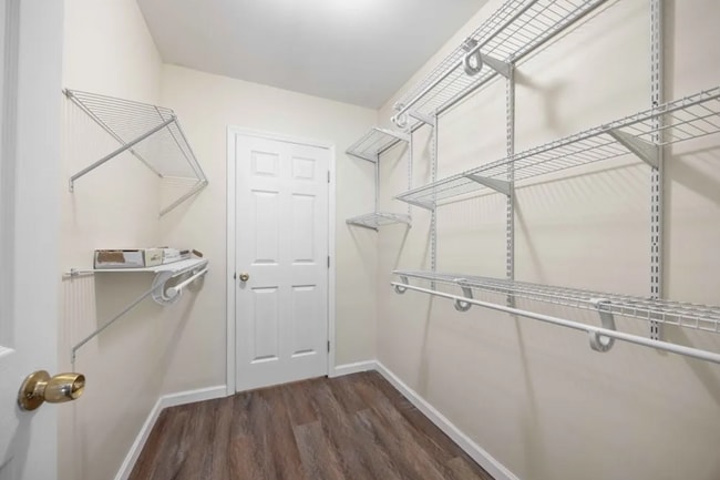 Building Photo - 5818 Hunter Rd