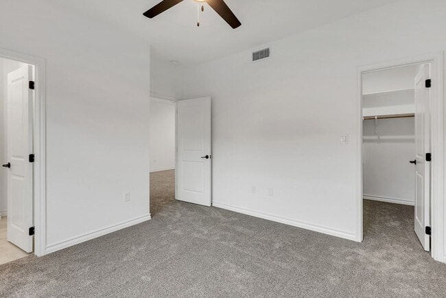Building Photo - Brand New Home