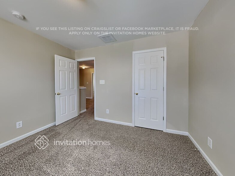 Building Photo - 1460 Cantwell Ct