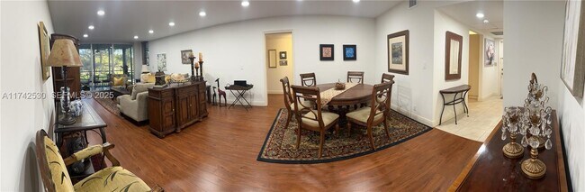 Building Photo - 4261 W Palm Aire Dr