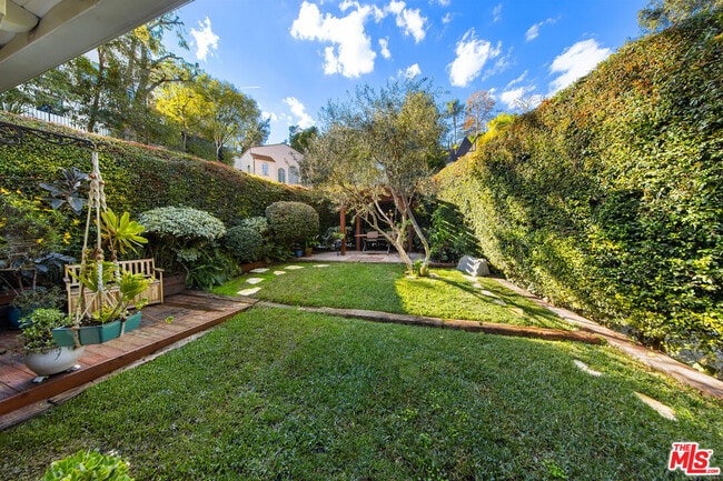 Building Photo - 5918 Canyon Cove