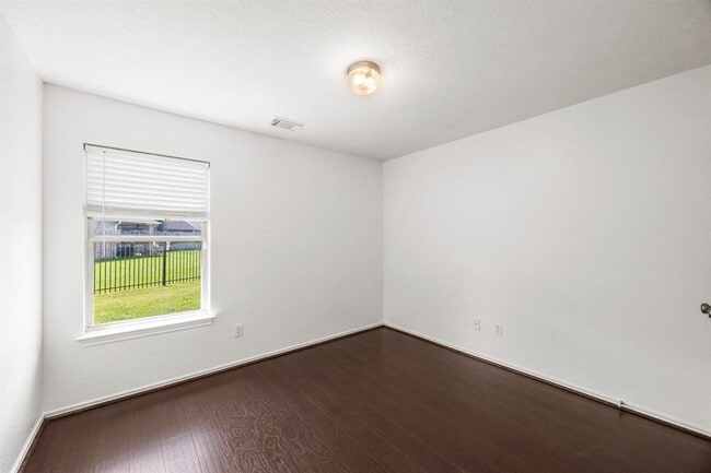 Building Photo - 26151 Travis Brook Dr