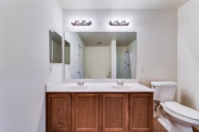 Building Photo - 9814 Tucker Ln