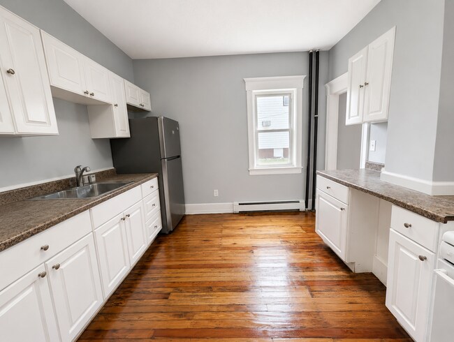 Building Photo - 1409 Mattison Ave
