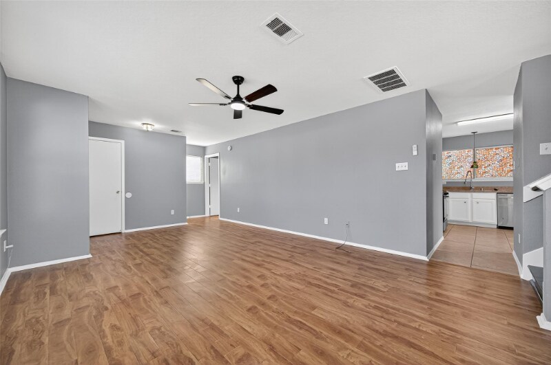Building Photo - 20819 Patriot Park Ln