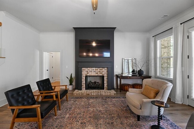 Building Photo - 1691 Pebble Creek Dr