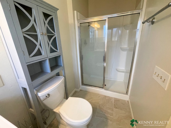 Building Photo - Spacious Four Bedroom Home in Westborough Neighborhood in South San Francisco