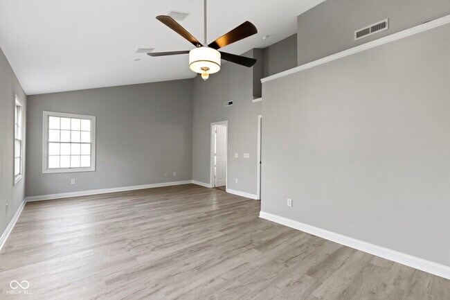 Building Photo - 12922 Ives Way