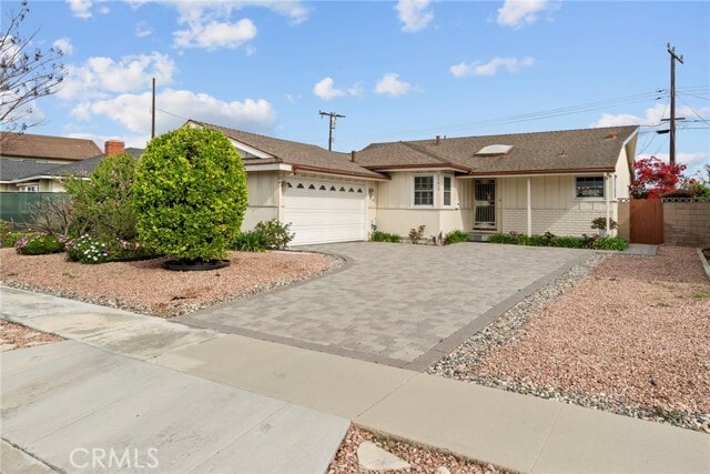 Building Photo - 22618 Elm Ave