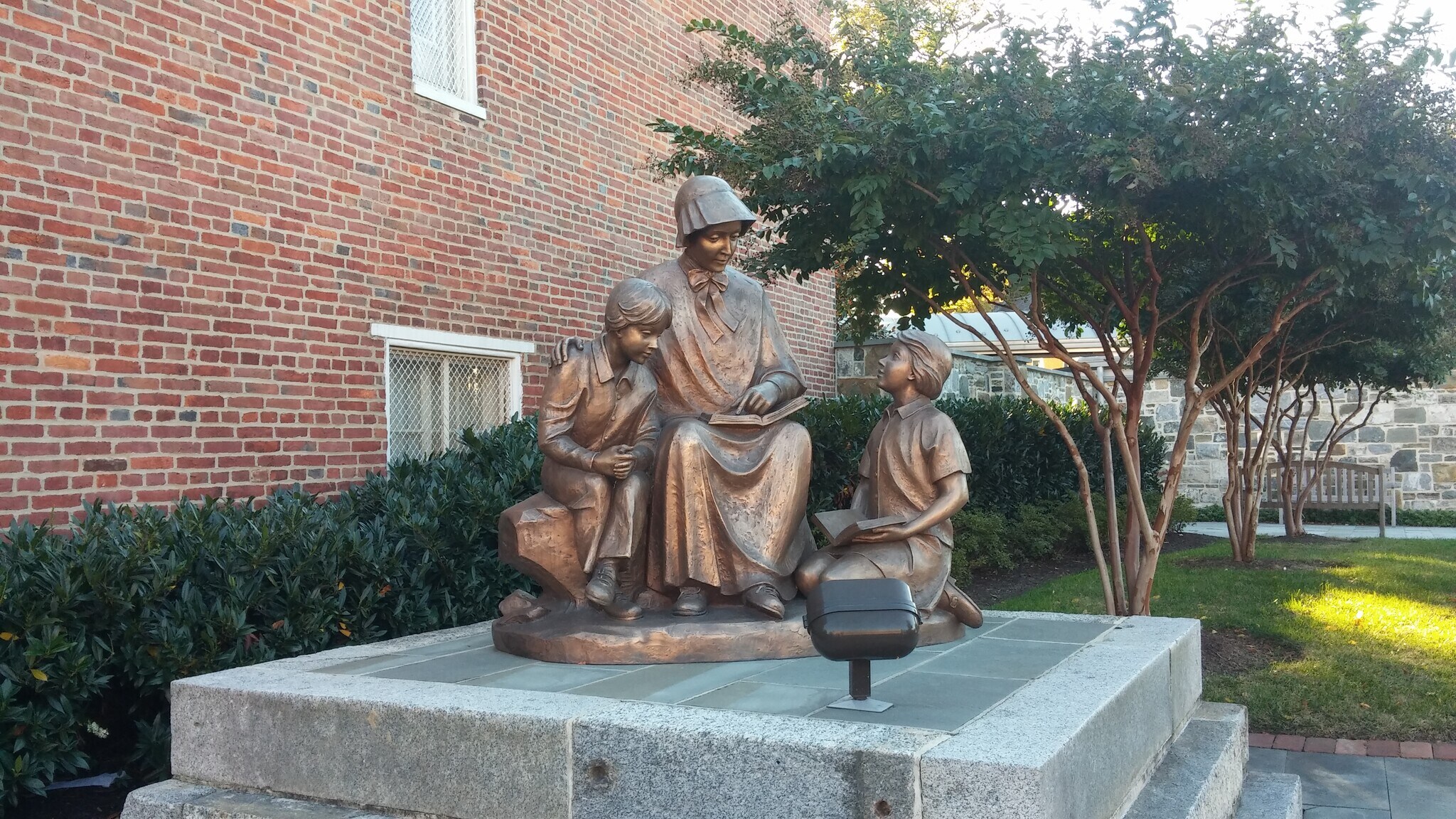 Mother Seton House - 626 Jasper St