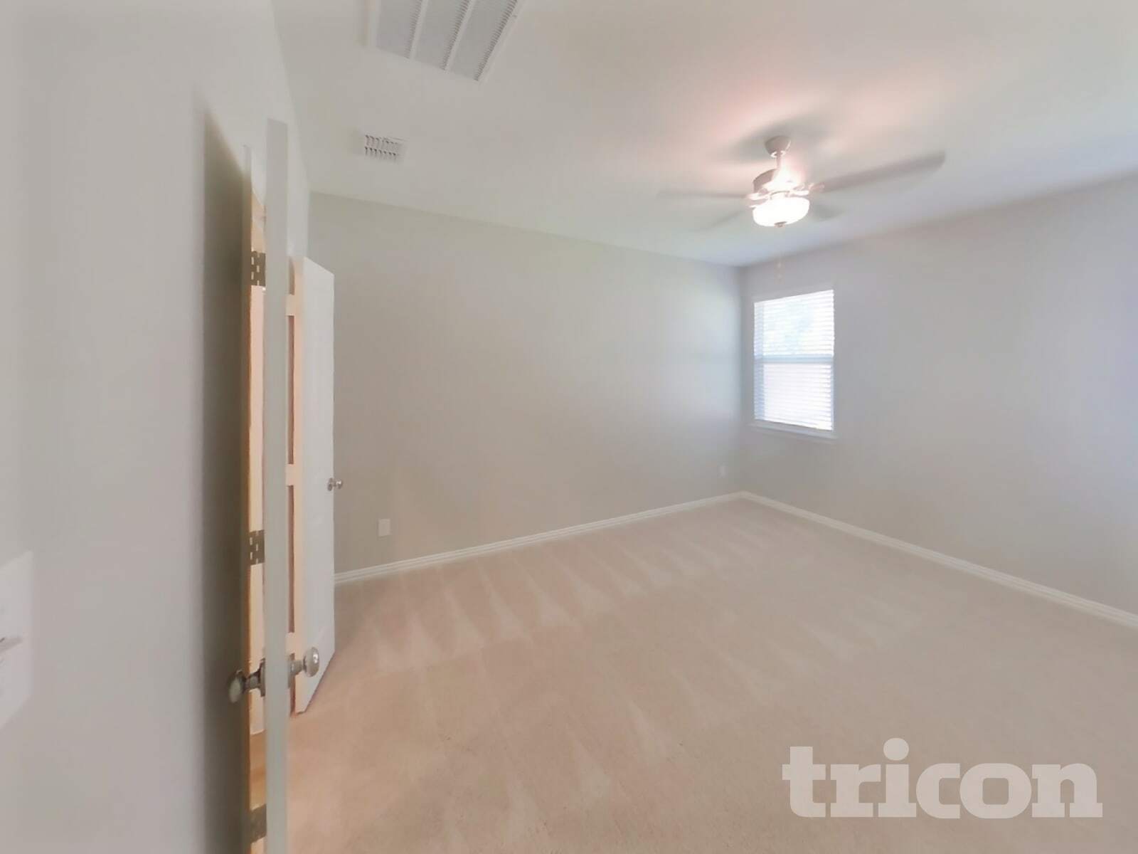 Building Photo - 219 Jenkinson Dr