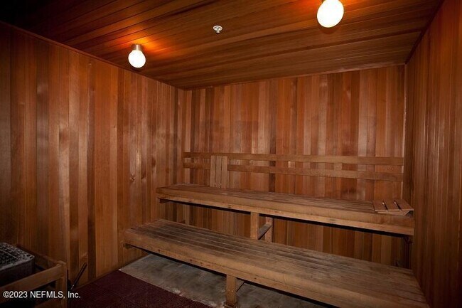 Building Photo - 280 Winding Path Dr