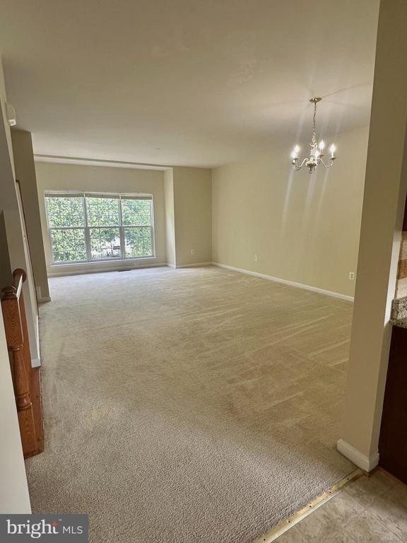 Building Photo - 2242 Blue Spruce Dr