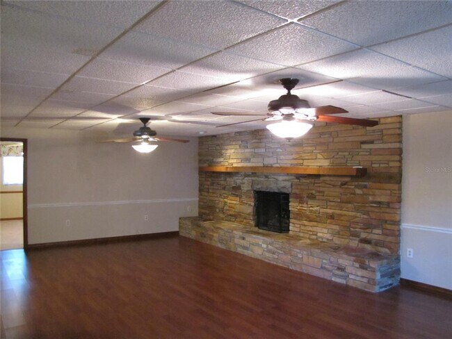 Building Photo - 906 Ralkell Rd