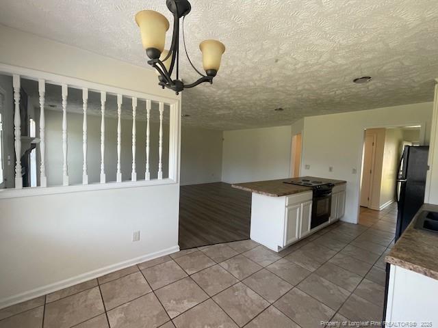 Building Photo - 7437 Avila Dr
