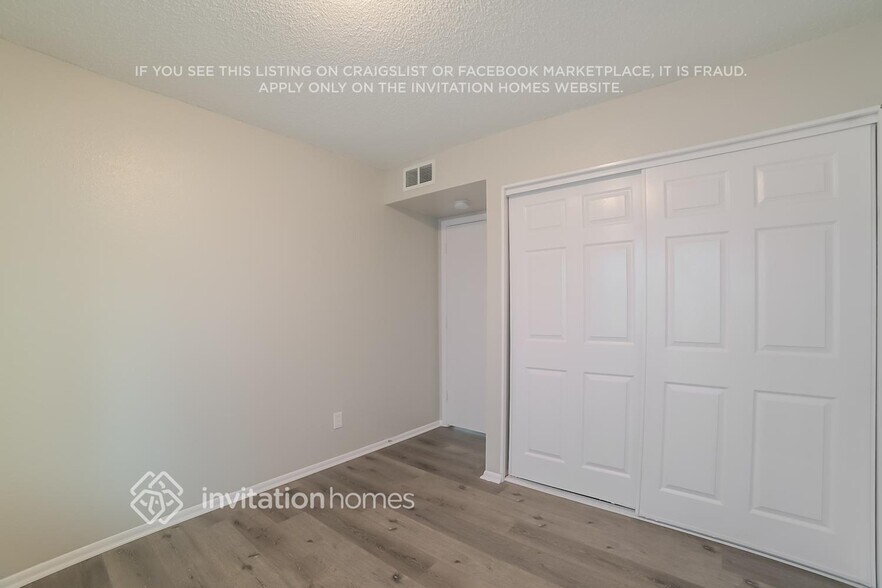 Building Photo - 11447 N 43rd Dr