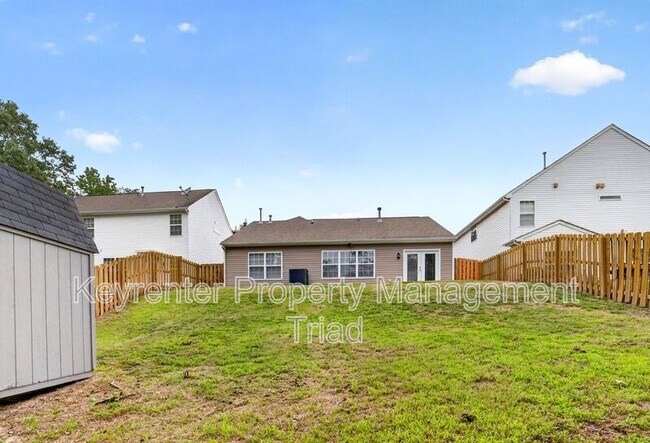 Building Photo - 1153 Hawick Dr
