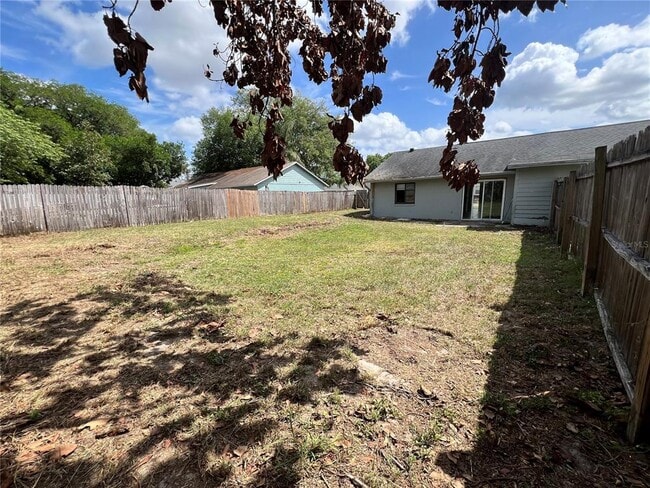 Building Photo - 9767 Piney Point Cir