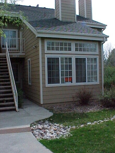 Building Photo - 4883 White Rock Cir