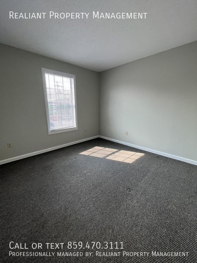 Building Photo - 405 N Lexington Ave