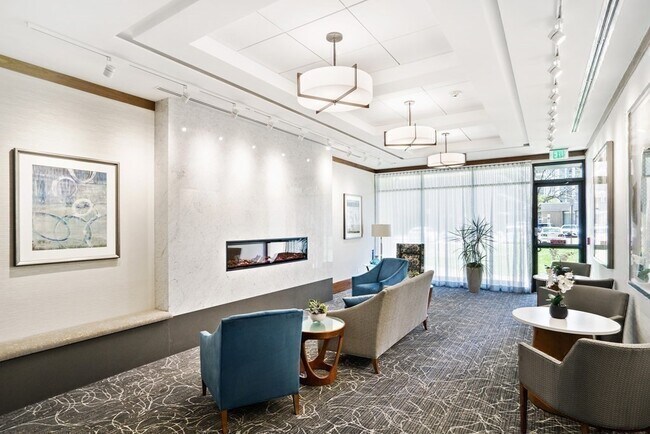 Building Photo - 6 Whittier Pl