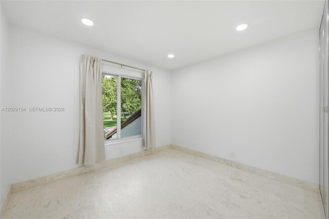 Building Photo - 22384 Thousand Pines Ln