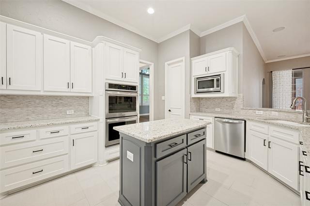 Building Photo - 1206 Quinlan Dr