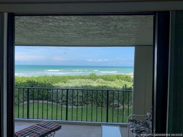 Building Photo - 10000 S Ocean Dr