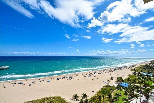 Building Photo - 133 N Pompano Beach Blvd