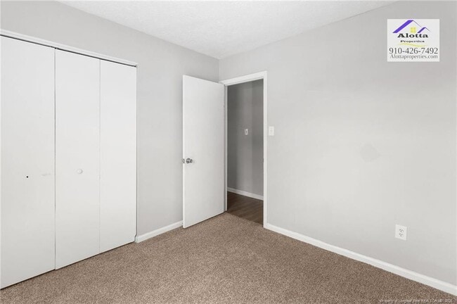 Building Photo - 818 Grambling Ct