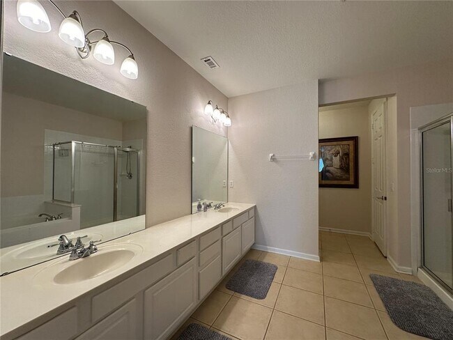 Building Photo - 5036 Shoreway Loop