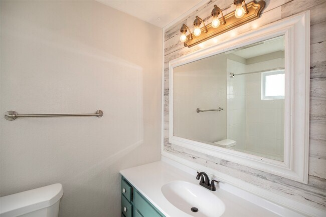 Building Photo - 5617 Fresh Meadow