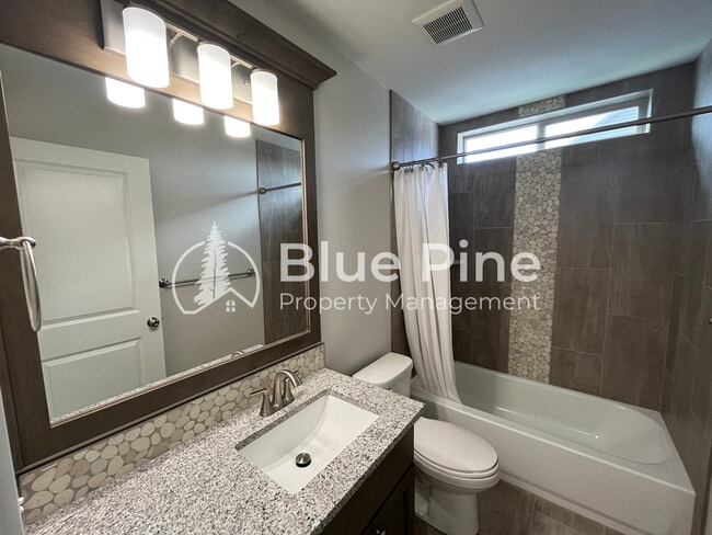 Building Photo - 185 Galena Smt Dr