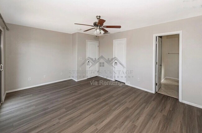 Building Photo - 618 E Payton Cir