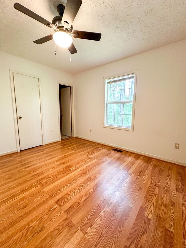 Building Photo - Fluvanna 3bedroom&1.5bath Rental