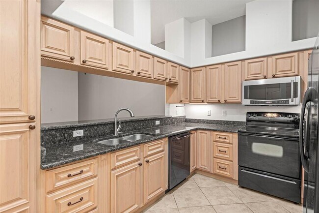Building Photo - 2979 Estancia Pl