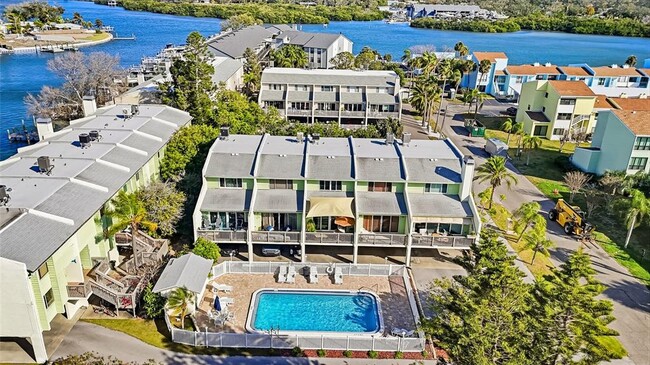 Building Photo - 318 Windrush Blvd