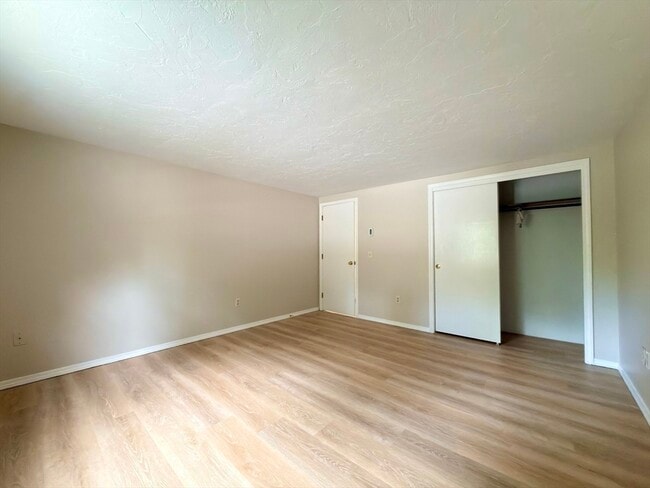 Building Photo - 2 Annaberry Ln