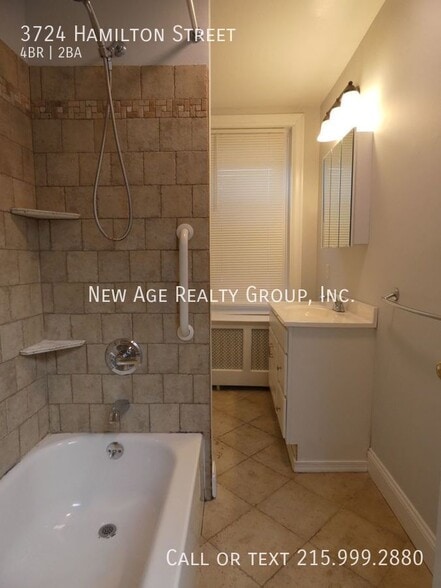 Building Photo - 3724 Hamilton St