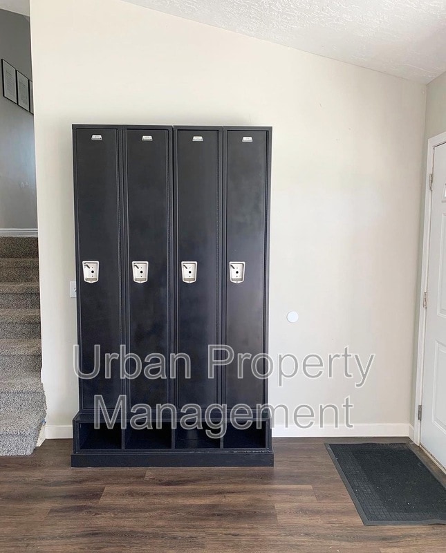 Building Photo - 734 W 2220 N