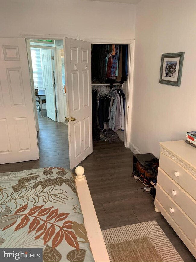 Building Photo - 1813 Wiltberger St NW