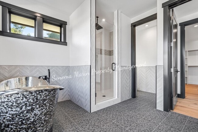 Building Photo - ~Luxury Brand-New Fountaingrove Home with Exceptional Views~