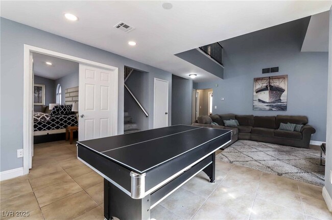 Building Photo - 1012 Greystone Dr